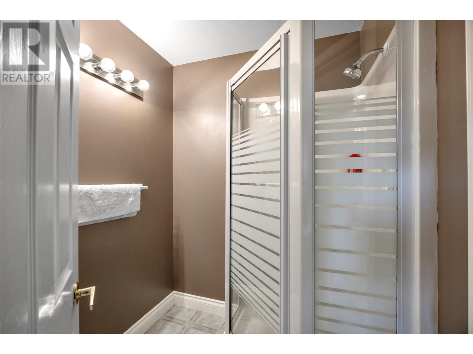 3789 Zinck Road, Scotch Creek, British Columbia  V0E 1M5 - Photo 27 - 10351895