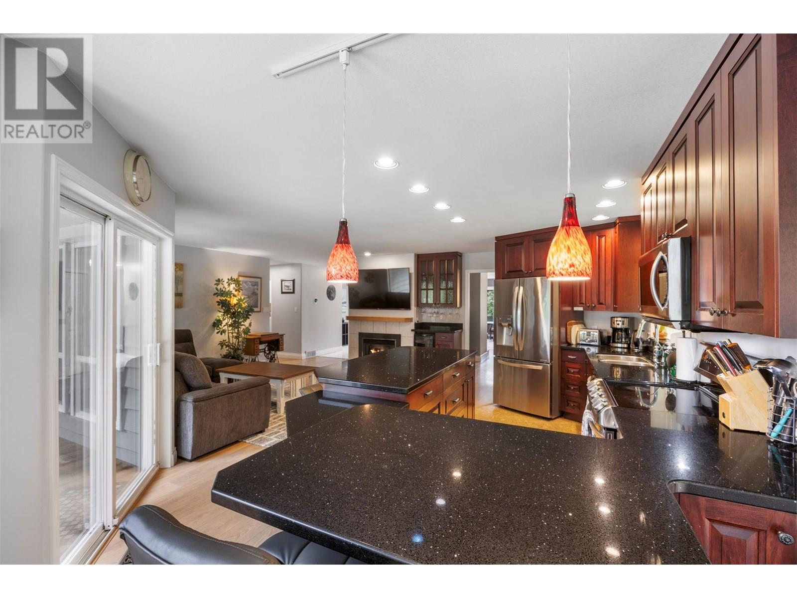 3789 Zinck Road, Scotch Creek, British Columbia  V0E 1M5 - Photo 20 - 10351895