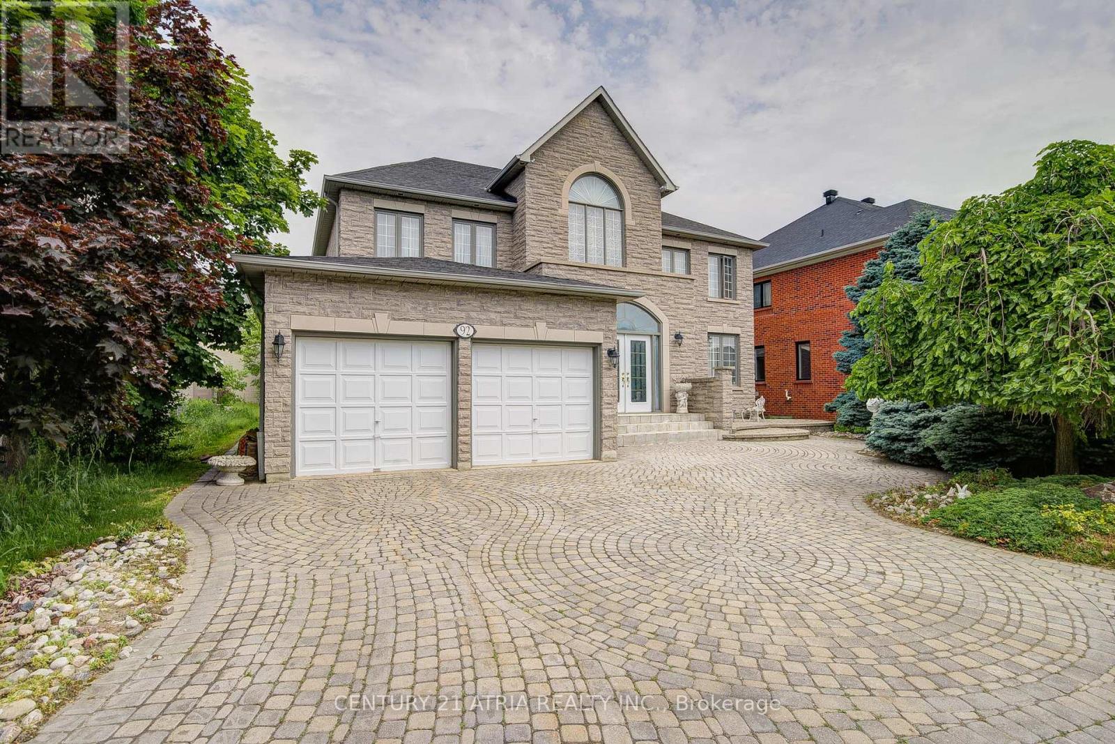 Property at 92 SPRINGBROOK DRIVE image 1