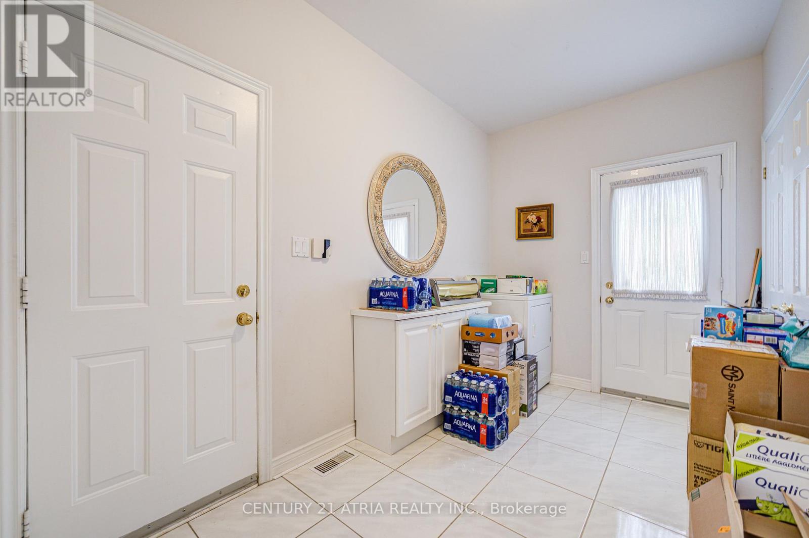 92 Springbrook Drive, Richmond Hill, Ontario  L4B 3P9 - Photo 14 - N12167380