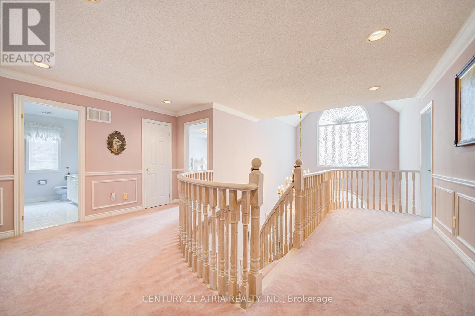 92 Springbrook Drive, Richmond Hill, Ontario  L4B 3P9 - Photo 29 - N12167380