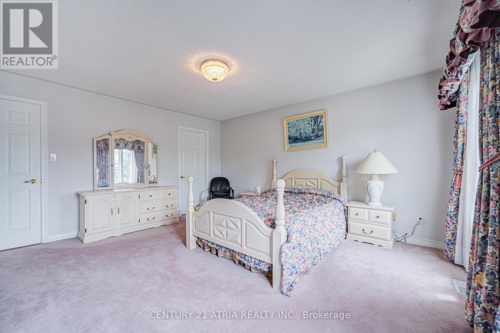 92 Springbrook Drive, Richmond Hill, Ontario  L4B 3P9 - Photo 33 - N12167380