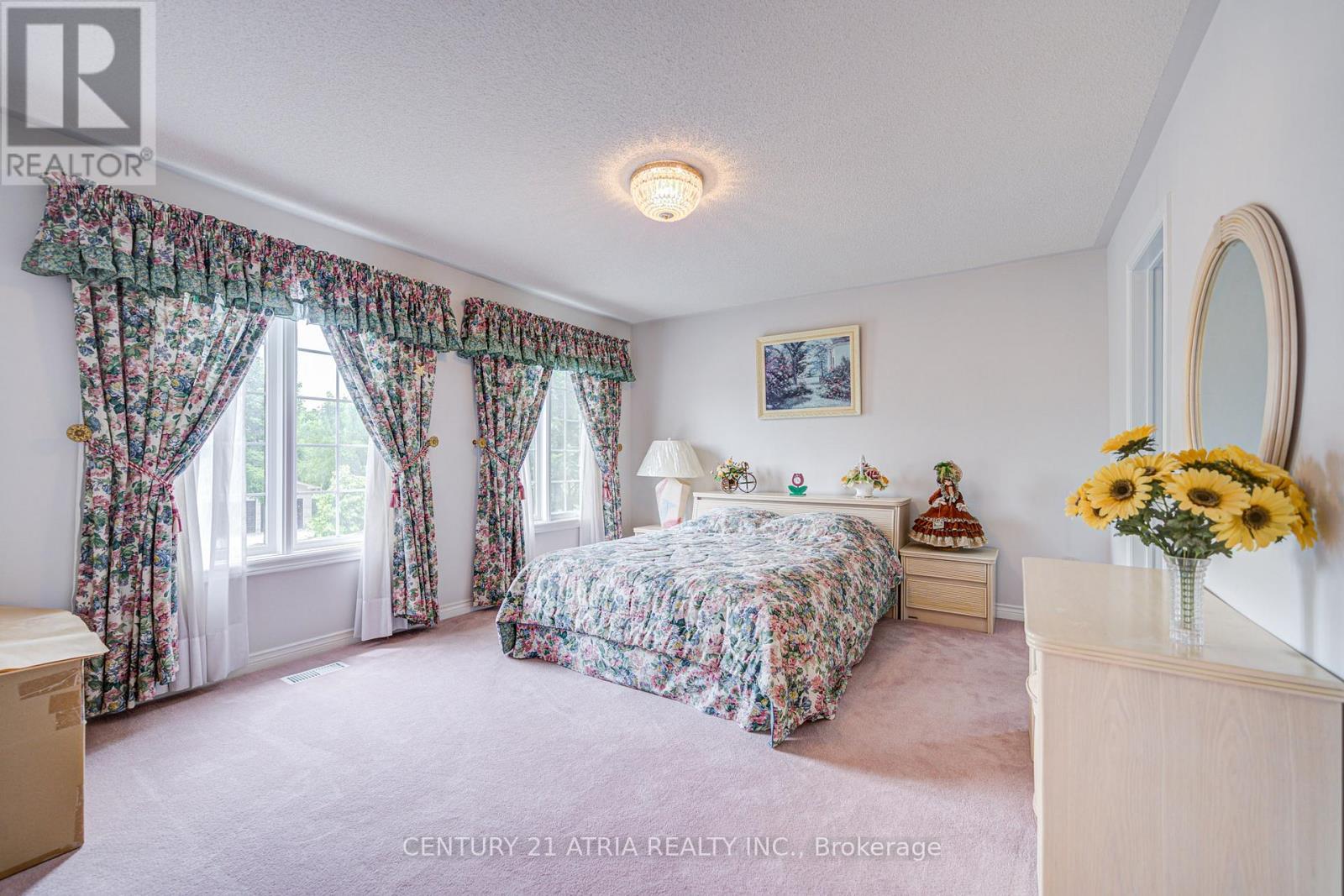 92 Springbrook Drive, Richmond Hill, Ontario  L4B 3P9 - Photo 34 - N12167380