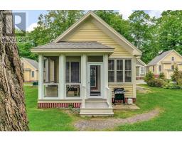 9 HOLLOW LANE, Prince Edward County, Ontario