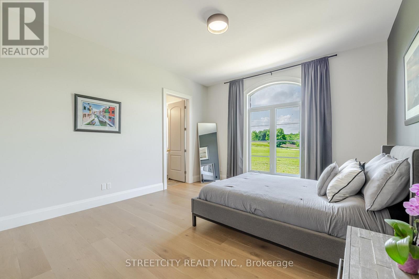 20724 Denfield Road, Middlesex Centre, Ontario  N6H 5L2 - Photo 24 - X12221123