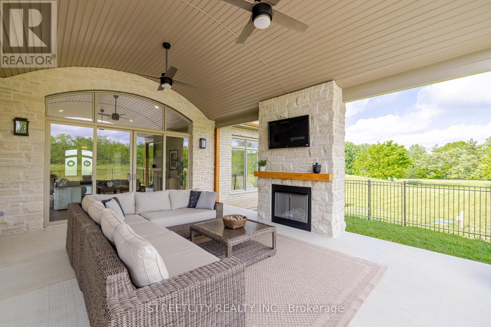 20724 Denfield Road, Middlesex Centre, Ontario  N6H 5L2 - Photo 36 - X12221123