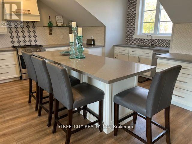 20724 Denfield Road, Middlesex Centre, Ontario  N6H 5L2 - Photo 45 - X12221123