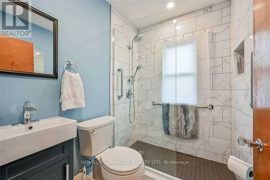 Main Fl - 764 Upper Ottawa Street, Hamilton, Ontario  L8T 3V1 - Photo 23 - X12221119