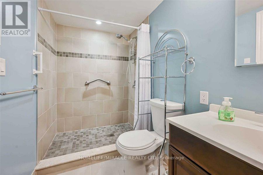 Main Fl - 764 Upper Ottawa Street, Hamilton, Ontario  L8T 3V1 - Photo 28 - X12221119