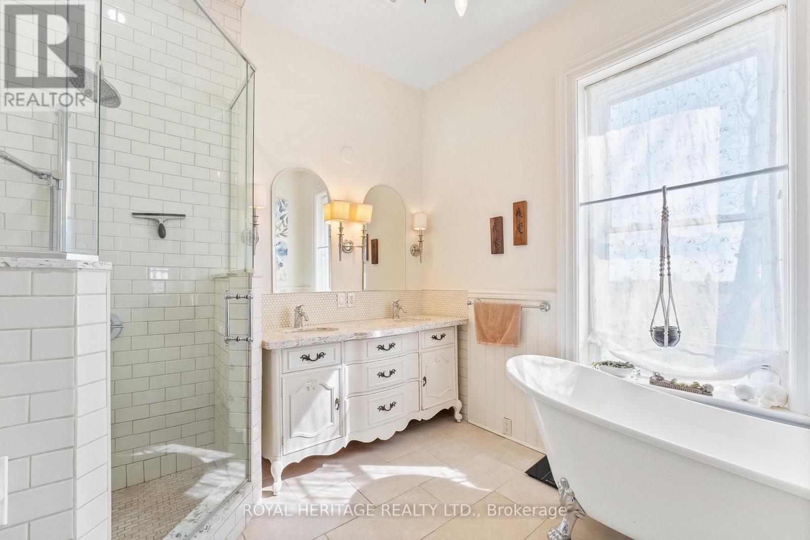 1201 Salem Road, Kawartha Lakes, Ontario  K0M 2C0 - Photo 19 - X12219339