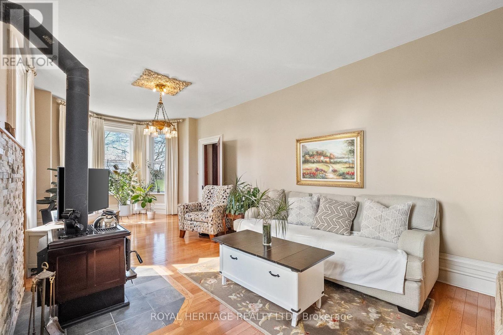 1201 Salem Road, Kawartha Lakes, Ontario  K0M 2C0 - Photo 7 - X12219339