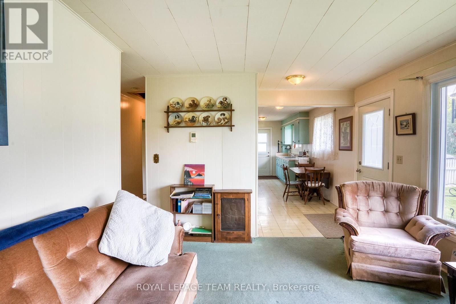 329 Wylie Street, Mississippi Mills, Ontario  K0A 1A0 - Photo 23 - X12221168