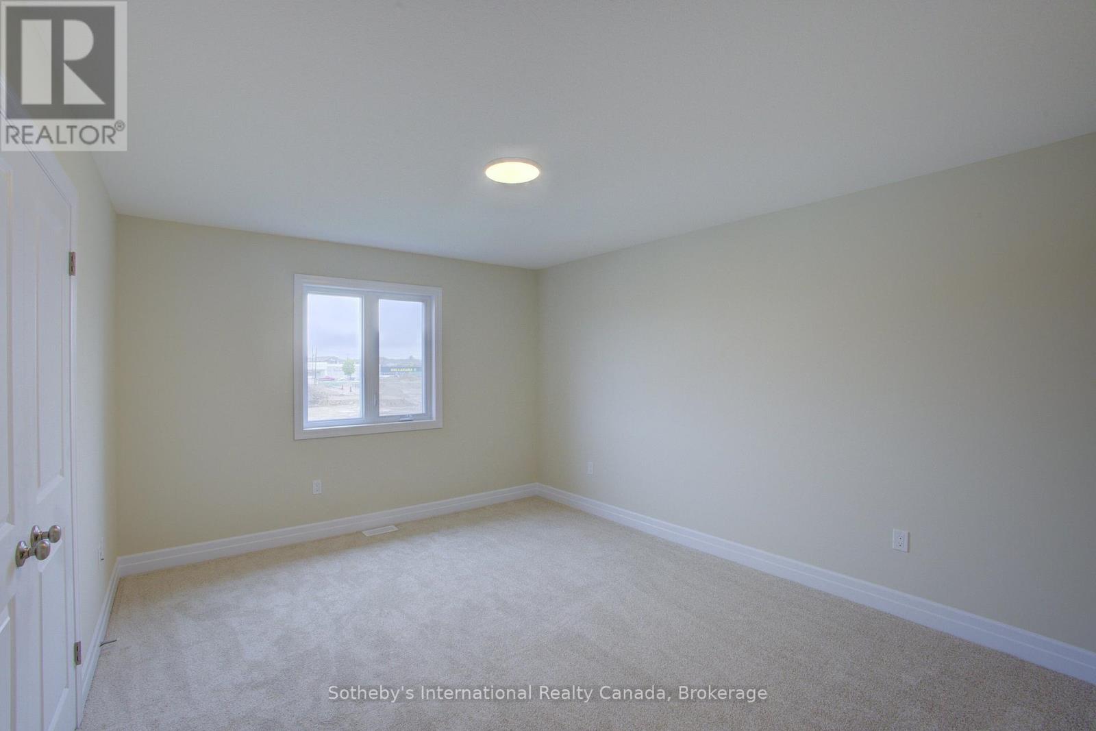 648 Wray Avenue S, North Perth, Ontario  N4W 3K9 - Photo 28 - X12221153