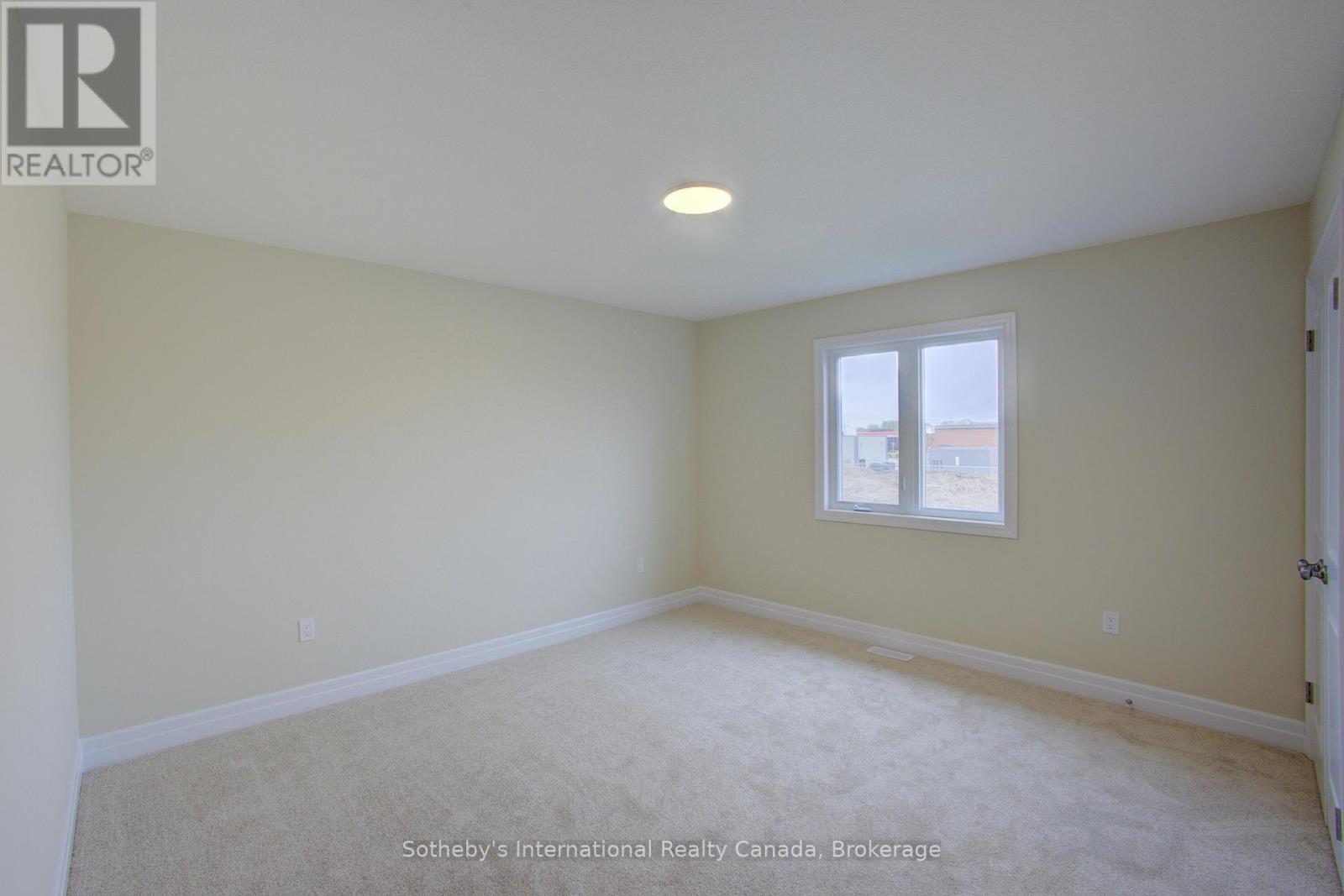 648 Wray Avenue S, North Perth, Ontario  N4W 3K9 - Photo 29 - X12221153