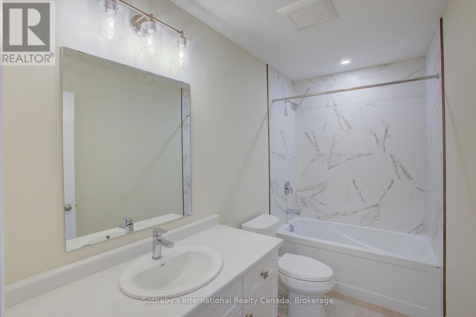 648 Wray Avenue S, North Perth, Ontario  N4W 3K9 - Photo 32 - X12221153