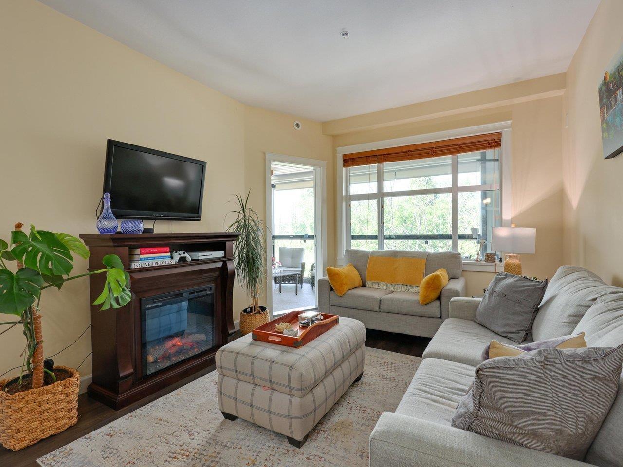 Property at 412 8558 202B STREET image 2