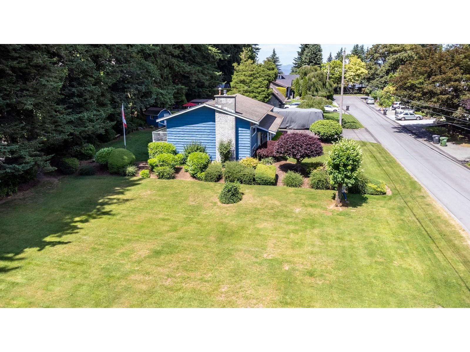 Property at 3267 CHESTNUT STREET image 3