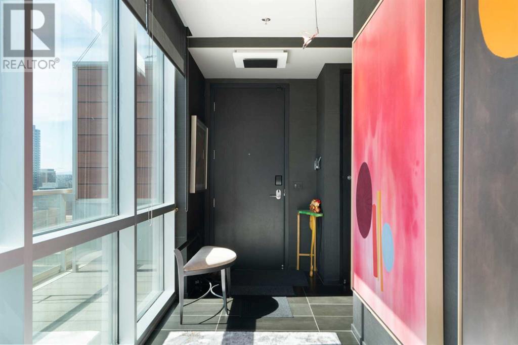 Property at 2004, 108 9 Avenue SW image 3