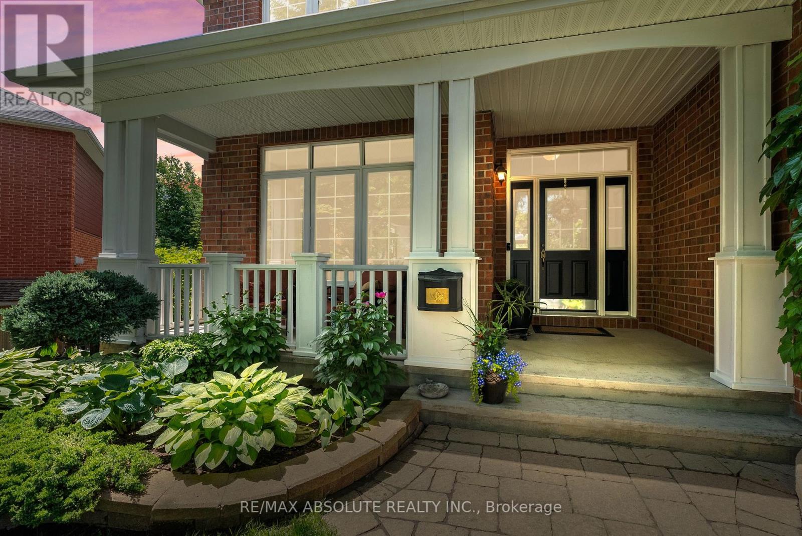Property at 96 MANNING COURT image 4