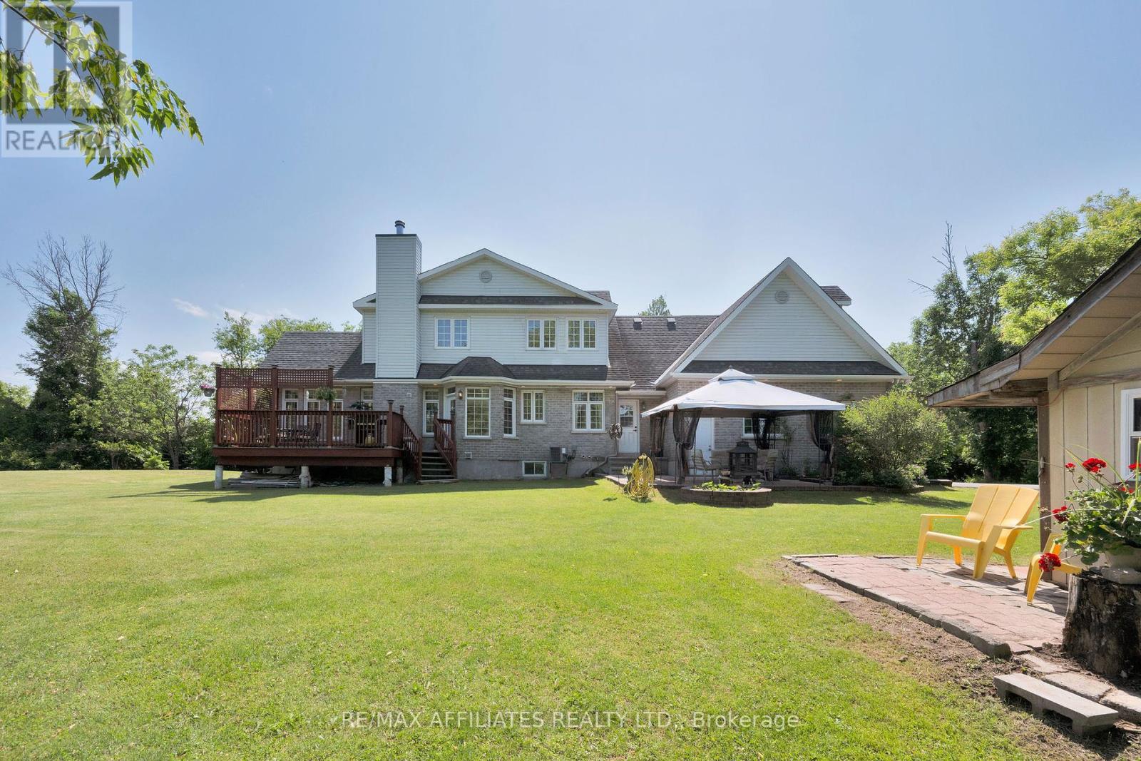 3 Kimini Drive, Ottawa, Ontario  K2S 1S6 - Photo 43 - X12221240
