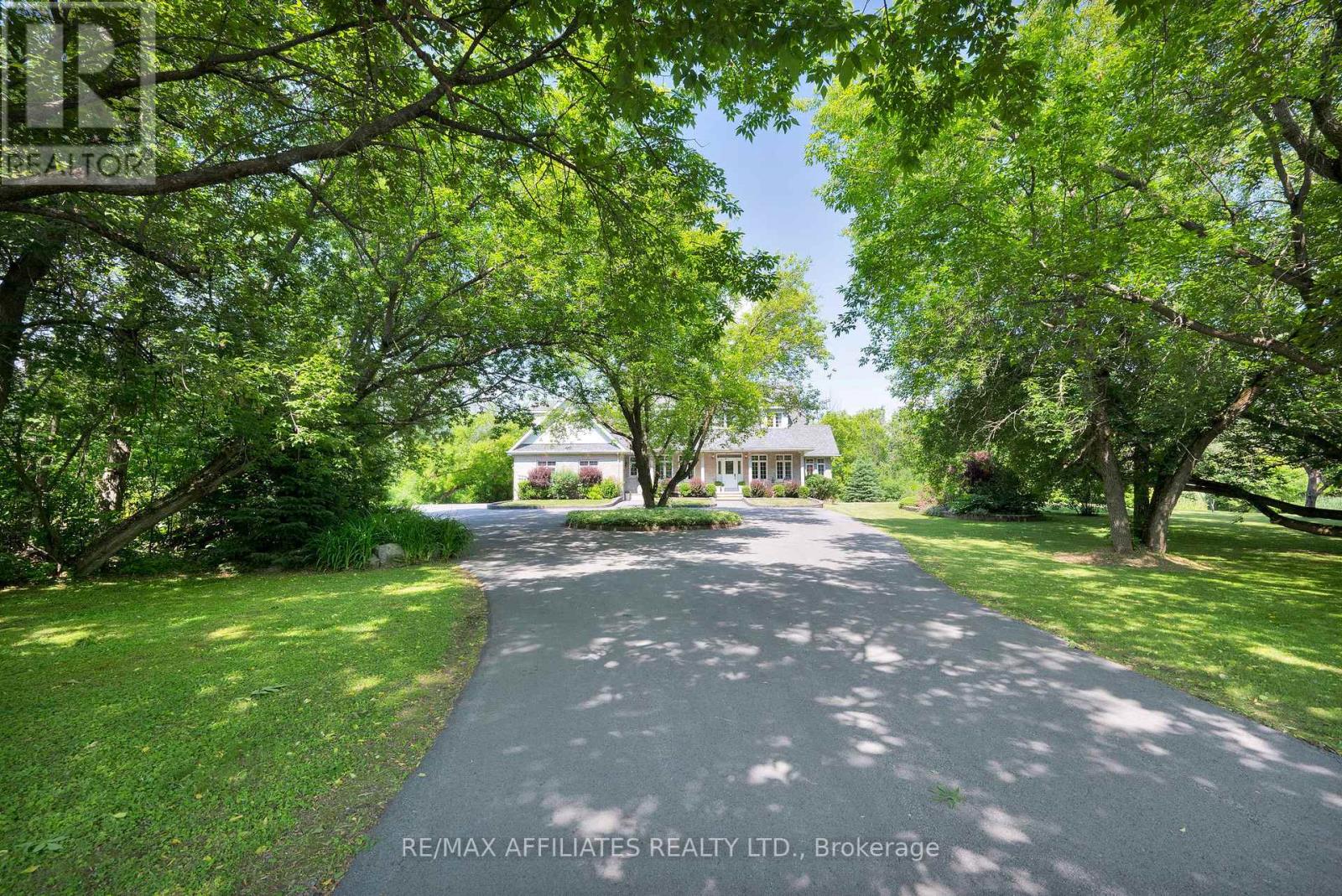 3 Kimini Drive, Ottawa, Ontario  K2S 1S6 - Photo 45 - X12221240