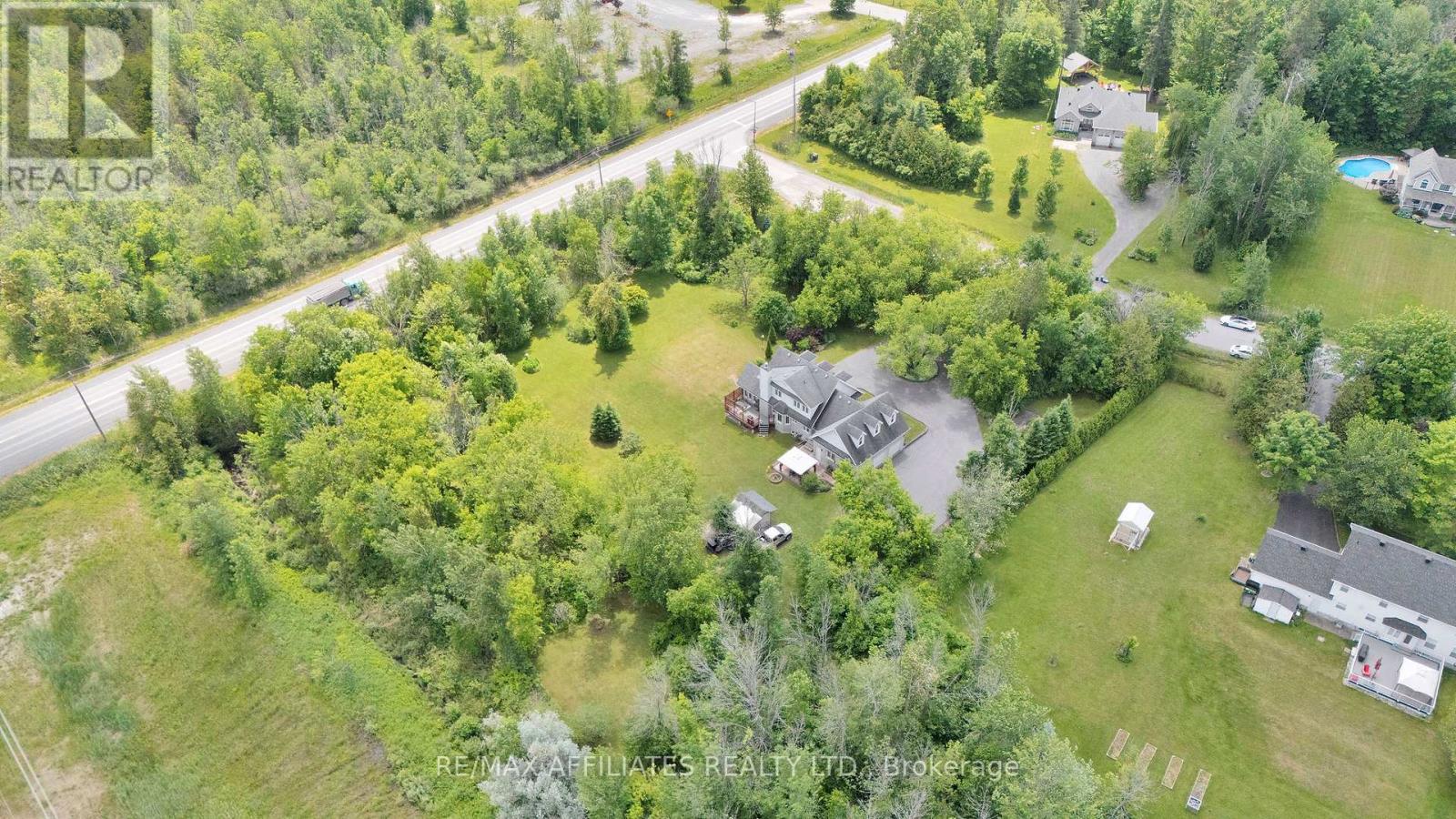 3 Kimini Drive, Ottawa, Ontario  K2S 1S6 - Photo 48 - X12221240