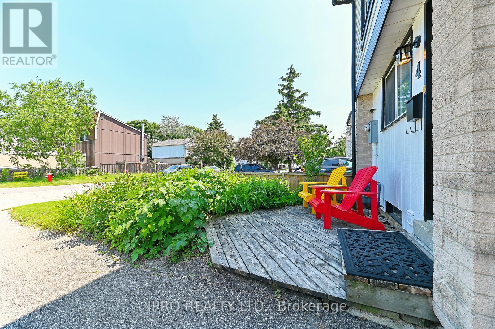 Property at 4 GREENFIELD SQUARE image 2
