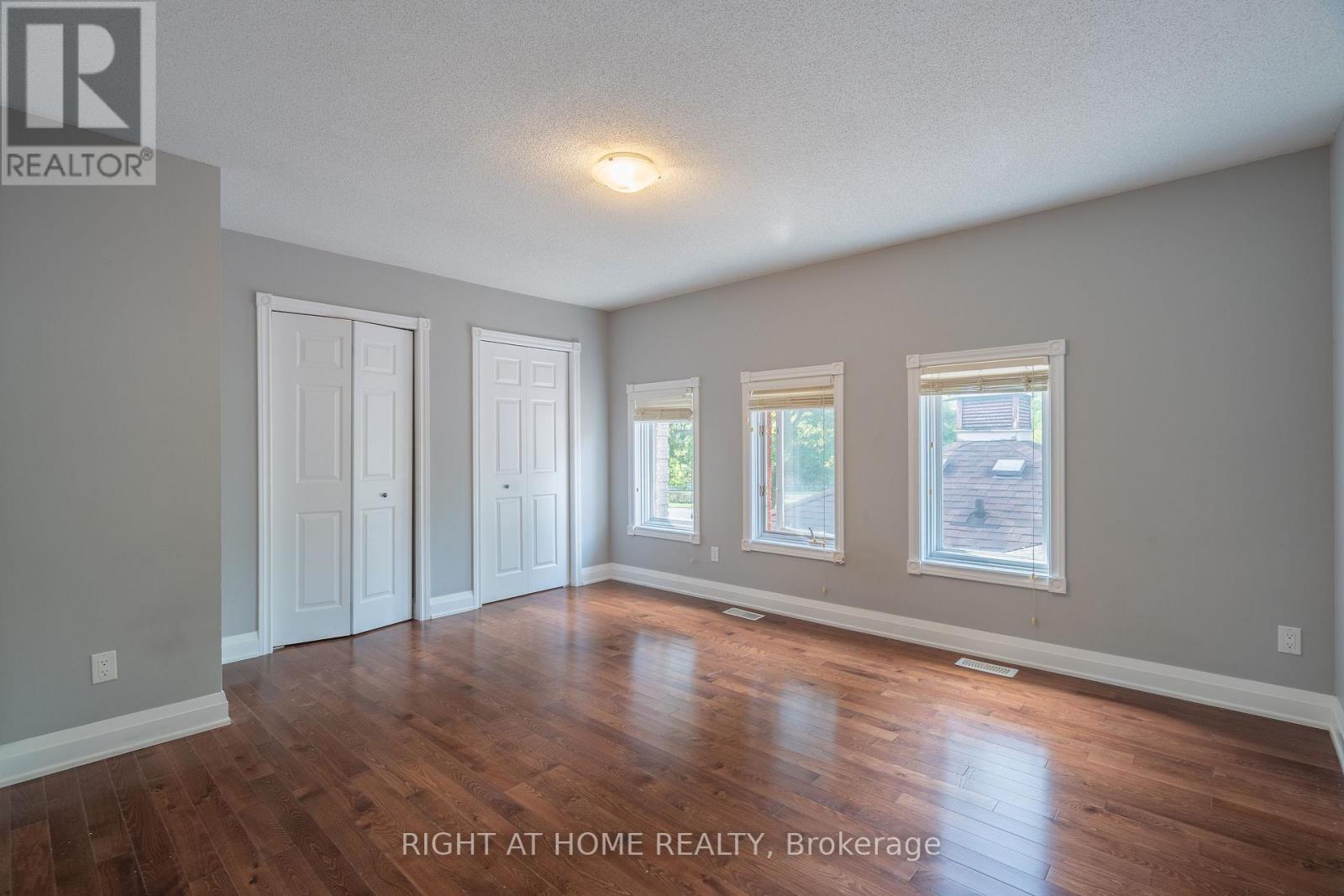2205 Coronation Boulevard, Cambridge, Ontario  N3H 3S1 - Photo 10 - X12221170