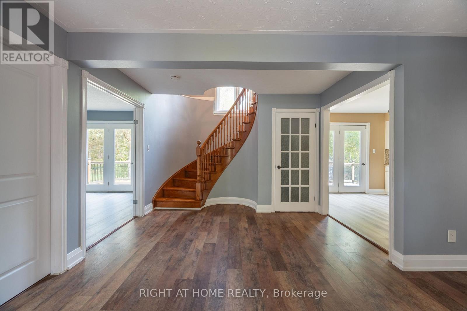 Property at 2205 CORONATION BOULEVARD image 5