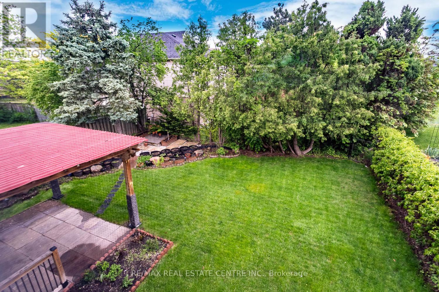 Property at 7221 DANTON PROMENADE image 2