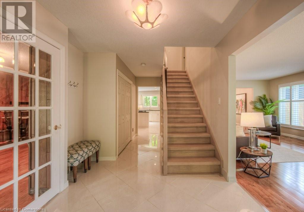 Property at 17 POST HORN Place image 5