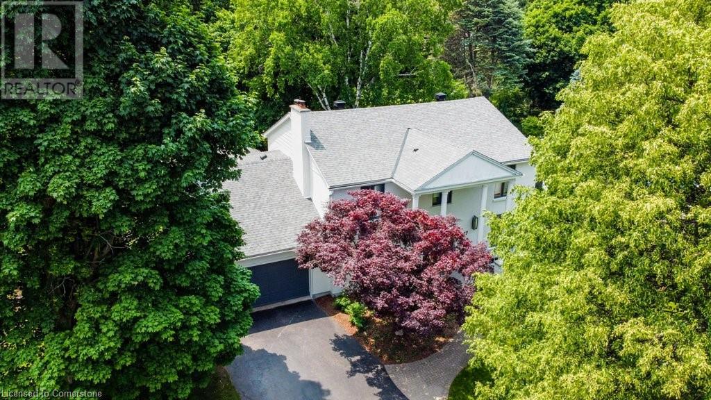 Property at 17 POST HORN Place image 4