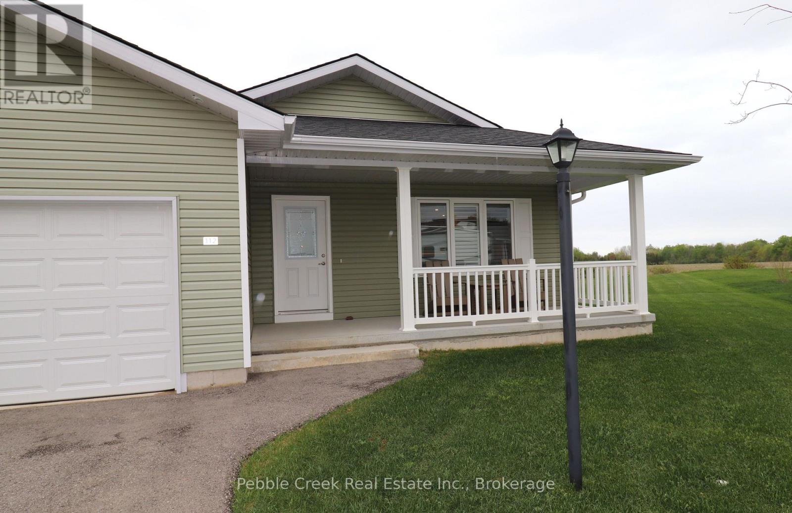 112 Huron Heights Drive, Ashfield-Colborne-Wawanosh, Ontario  N7A 0C1 - Photo 2 - X12156734