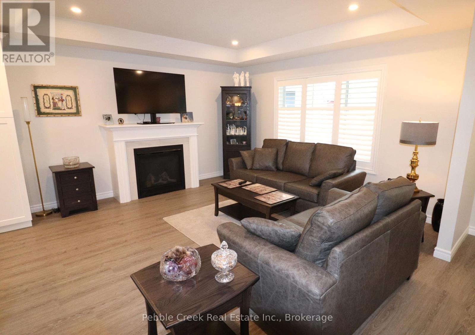 112 Huron Heights Drive, Ashfield-Colborne-Wawanosh, Ontario  N7A 0C1 - Photo 5 - X12156734