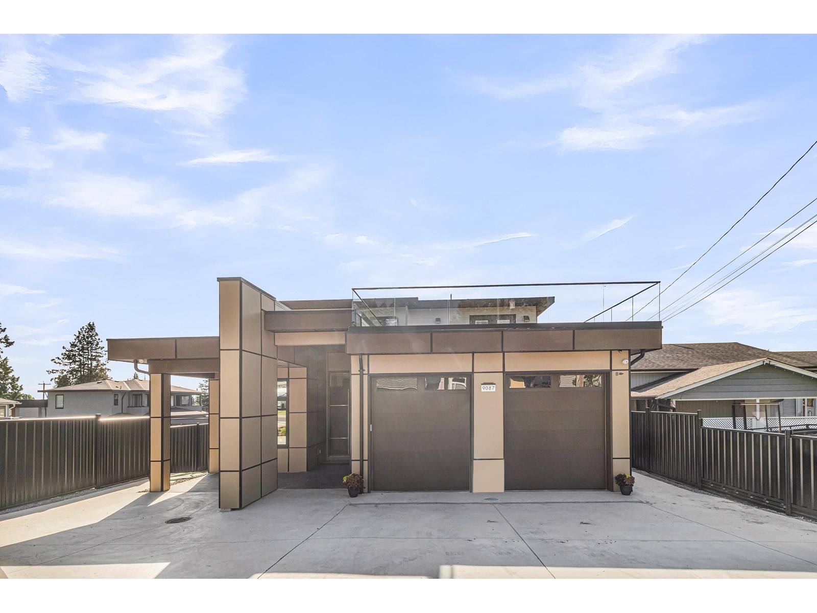 Property at 9087 112 STREET image 1