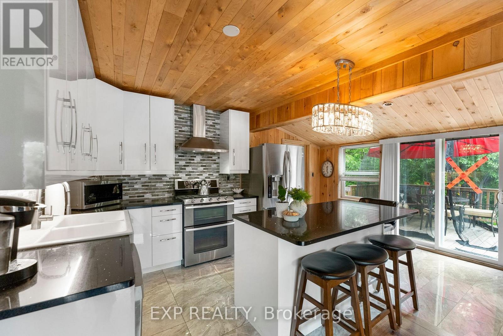 92 Lost Nation Road, Brudenell, Ontario  K0J 2E0 - Photo 10 - X12221362