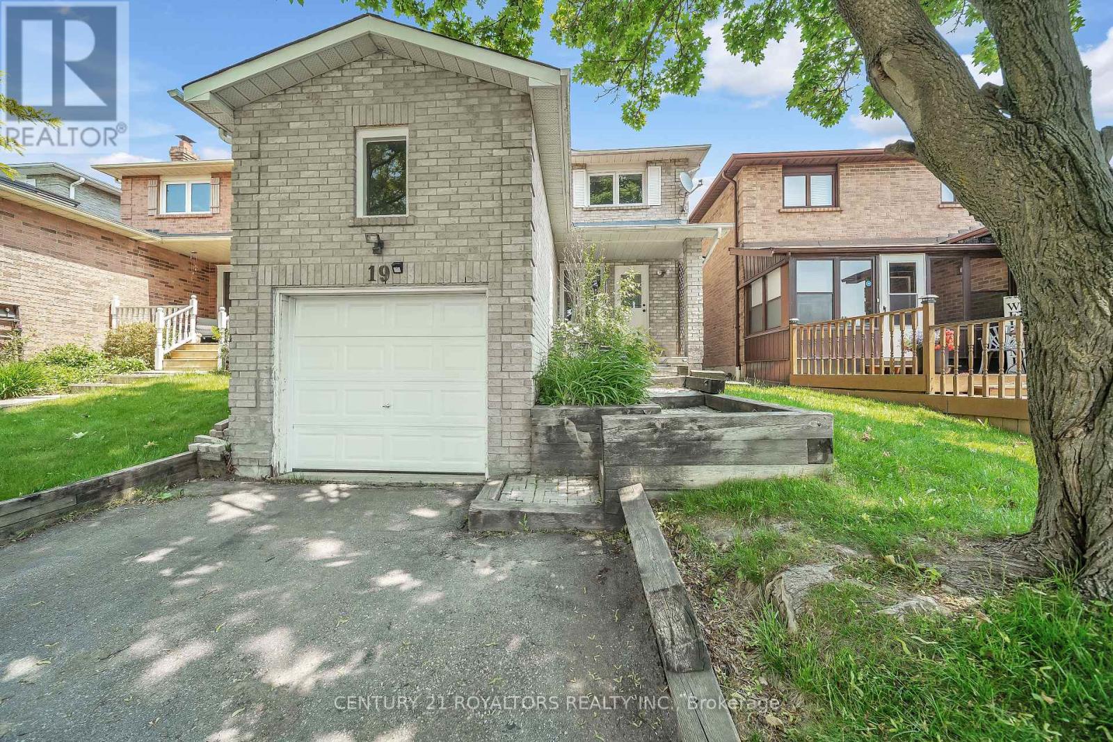 Property at 19 PALMER DRIVE image 4