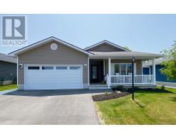 215 LAKE BREEZE DRIVE, Ashfield-Colborne-Wawanosh, Ontario
