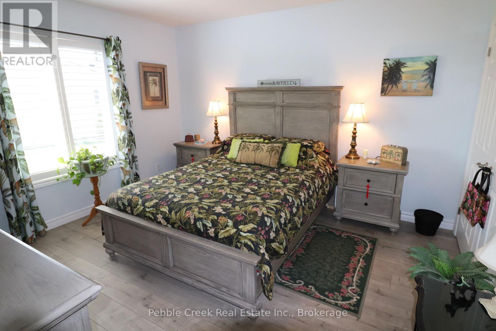 209 Lake Breeze Drive, Ashfield-Colborne-Wawanosh, Ontario  N7A 0C6 - Photo 21 - X12105126