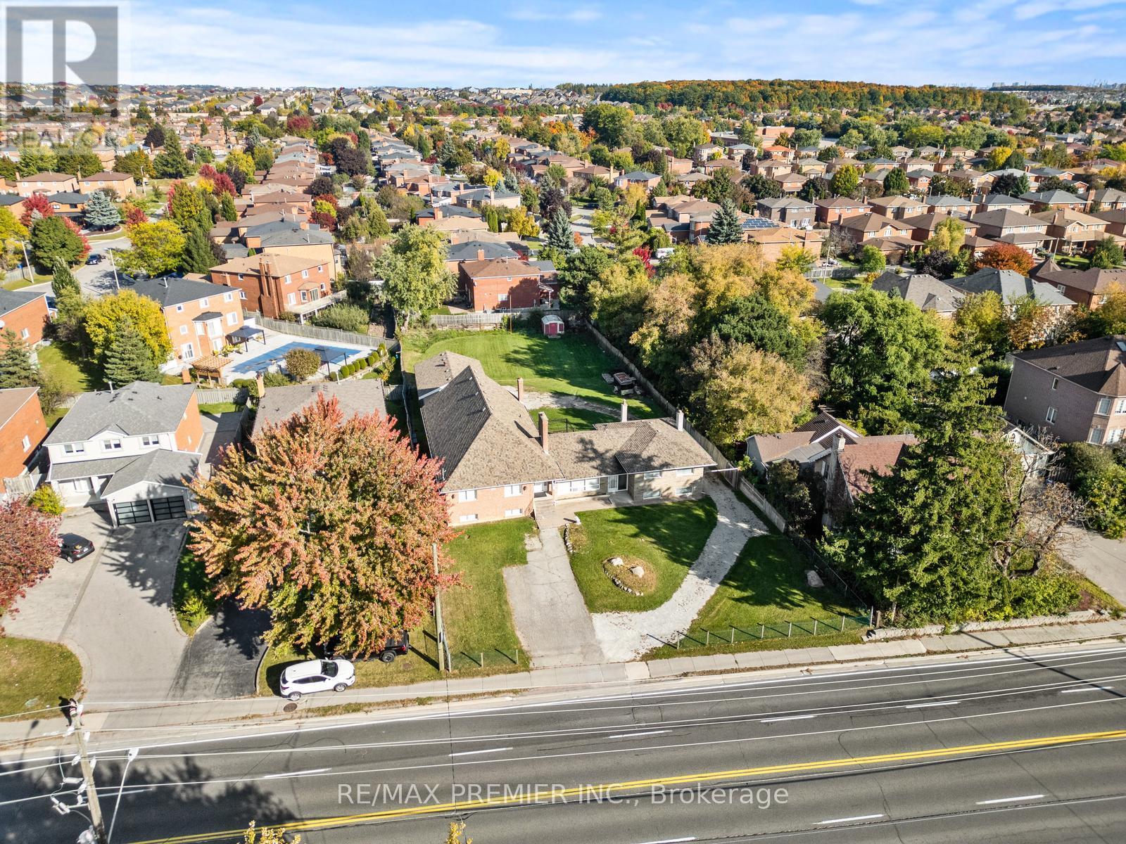 Property at 9725 KEELE STREET image 5