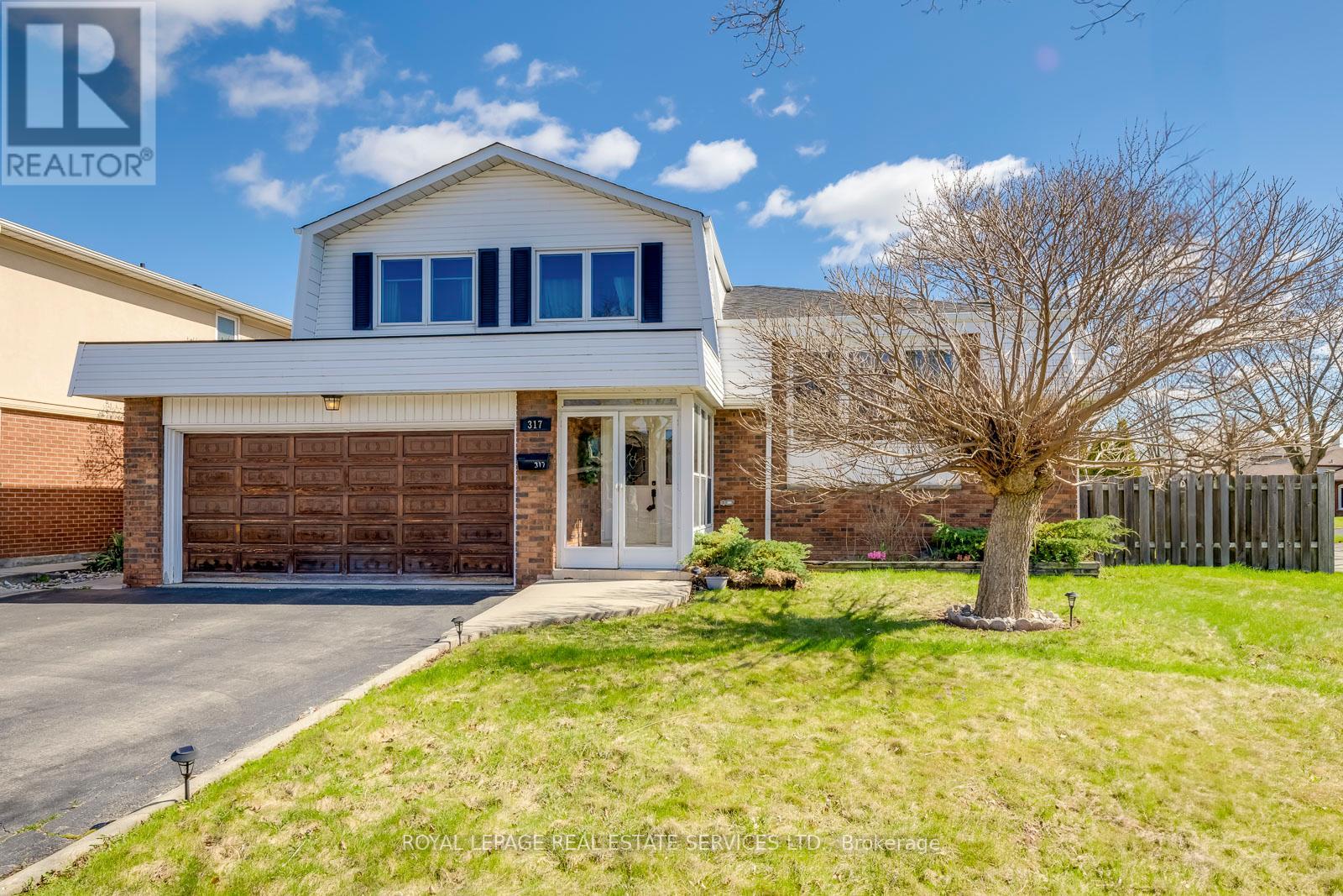 Property at 317 ULRIC CRESCENT image 2