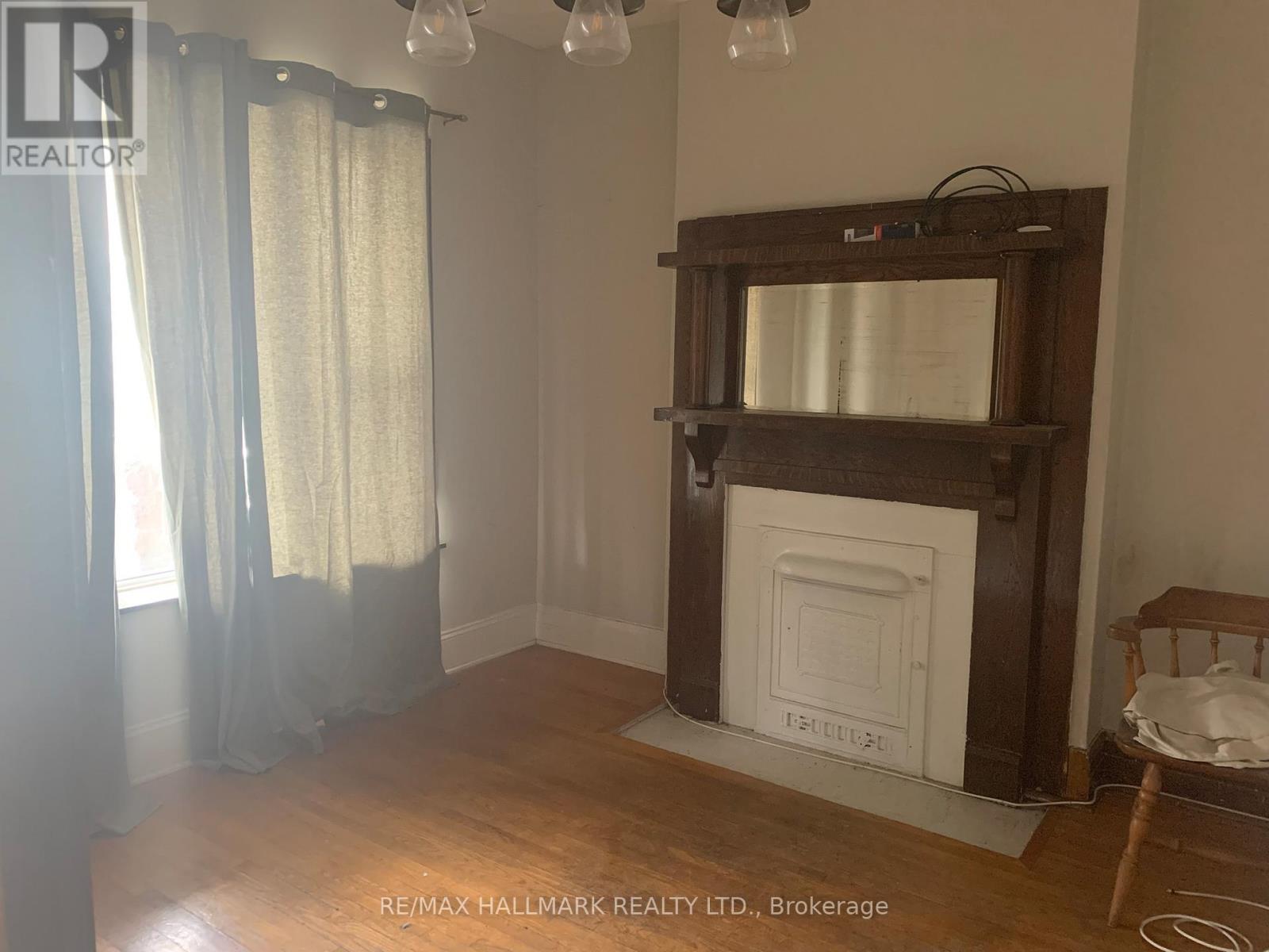 Property at 295 OLD WESTON ROAD image 4