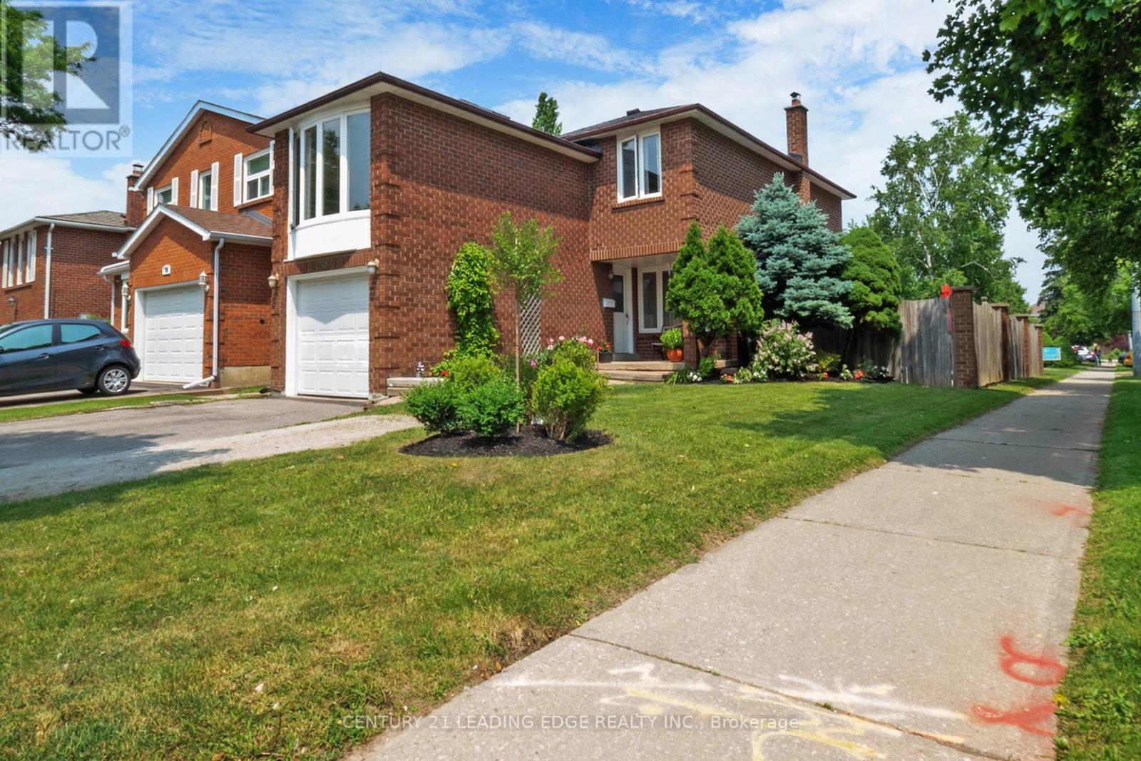 Property at 148 STEPHEN STREET image 1