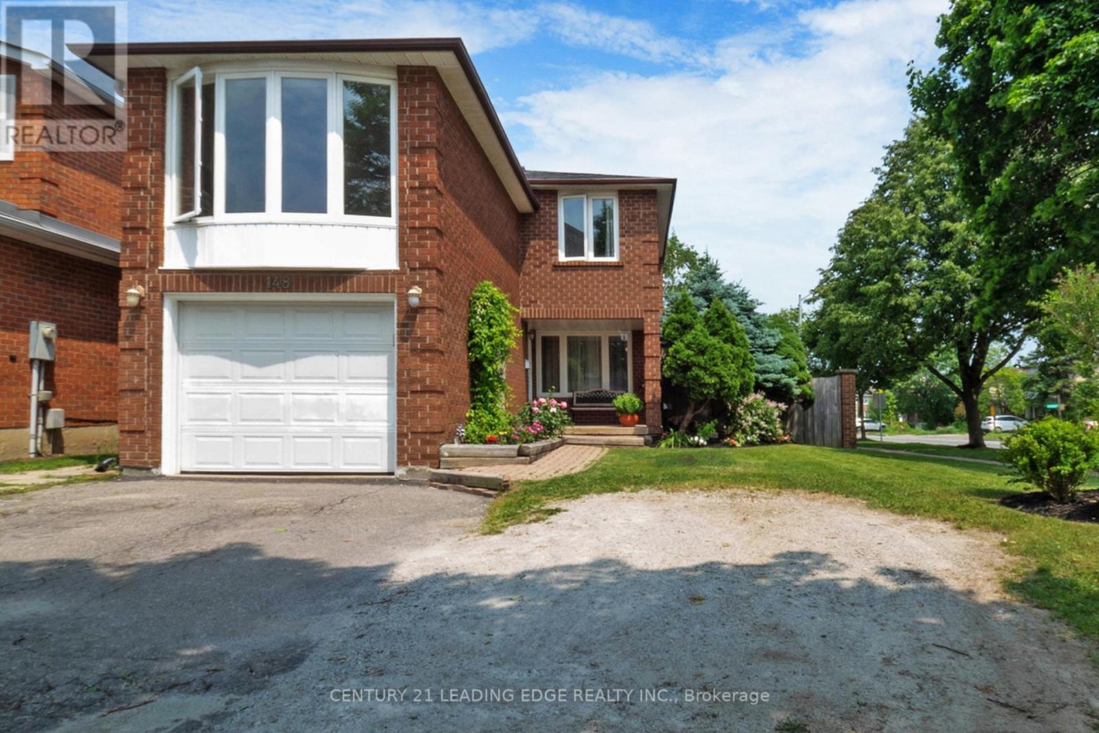 Property at 148 STEPHEN STREET image 2