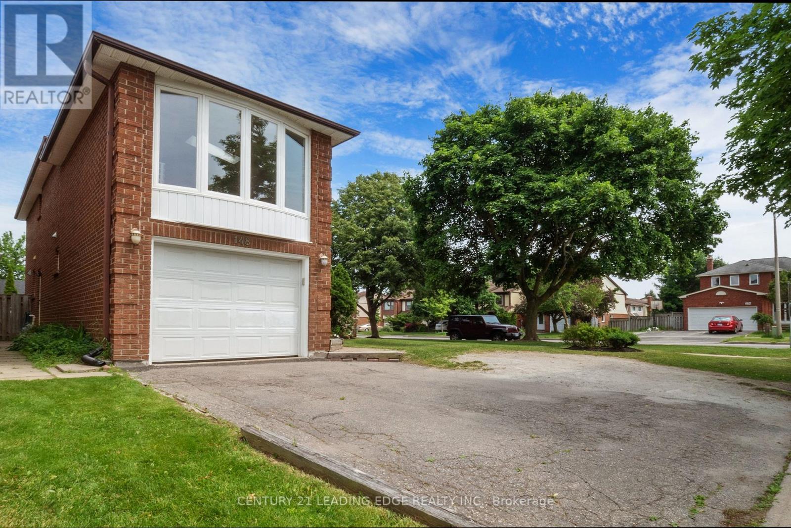 Property at 148 STEPHEN STREET image 3