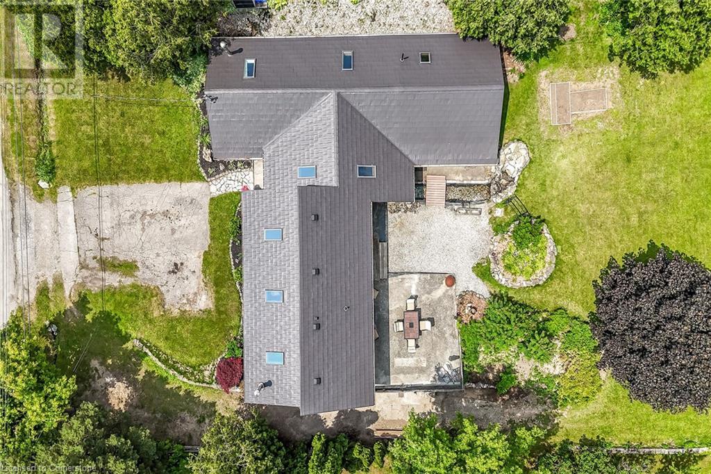 70 Home Street, Dundas, Ontario  L9H 5W3 - Photo 46 - 40741181