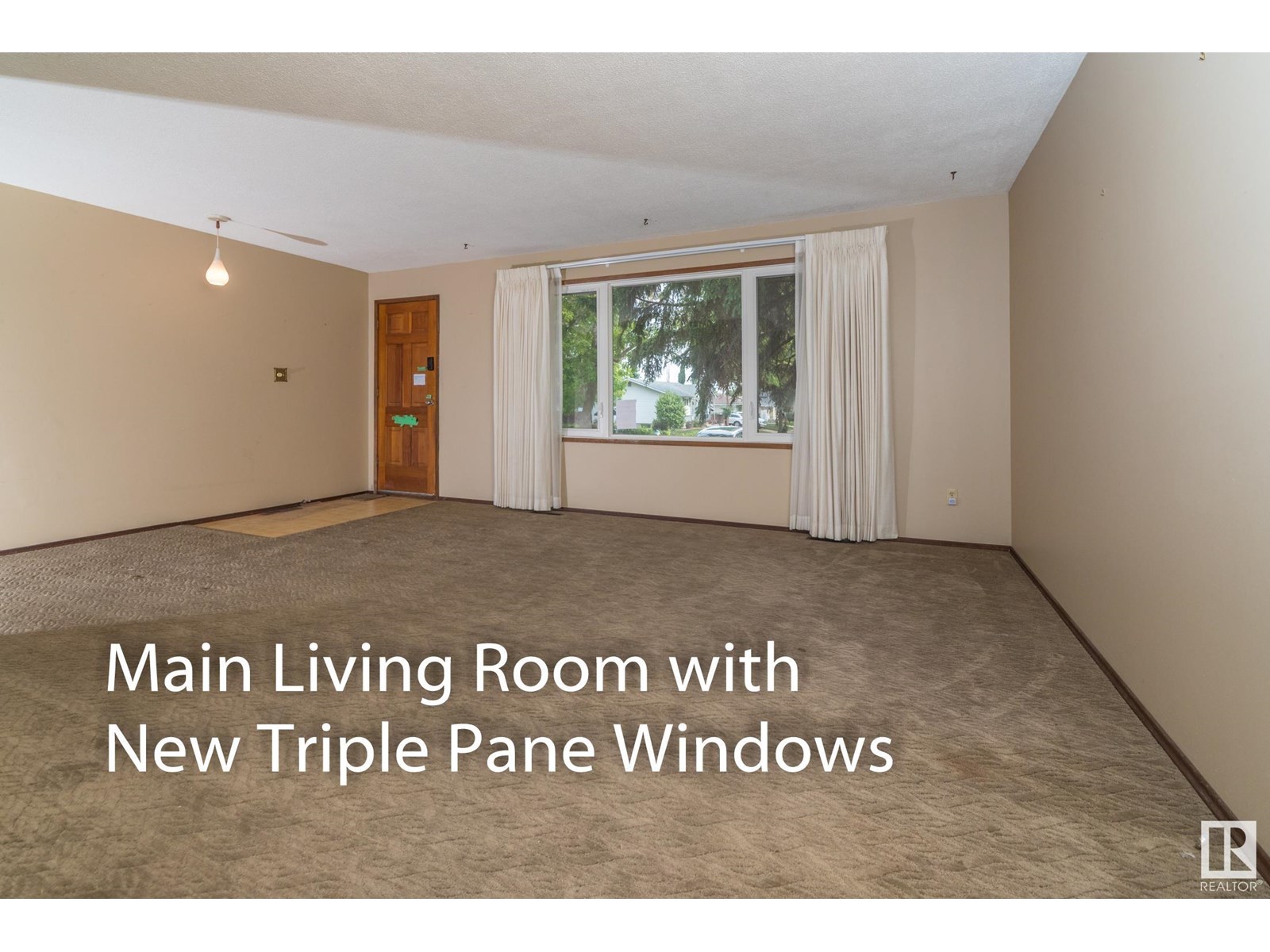 Property at 5952 152A AV NW image 3