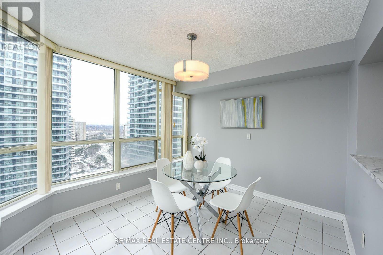 1805 - 55 Elm Drive, Mississauga, Ontario  L5B 3Z3 - Photo 13 - W12221434