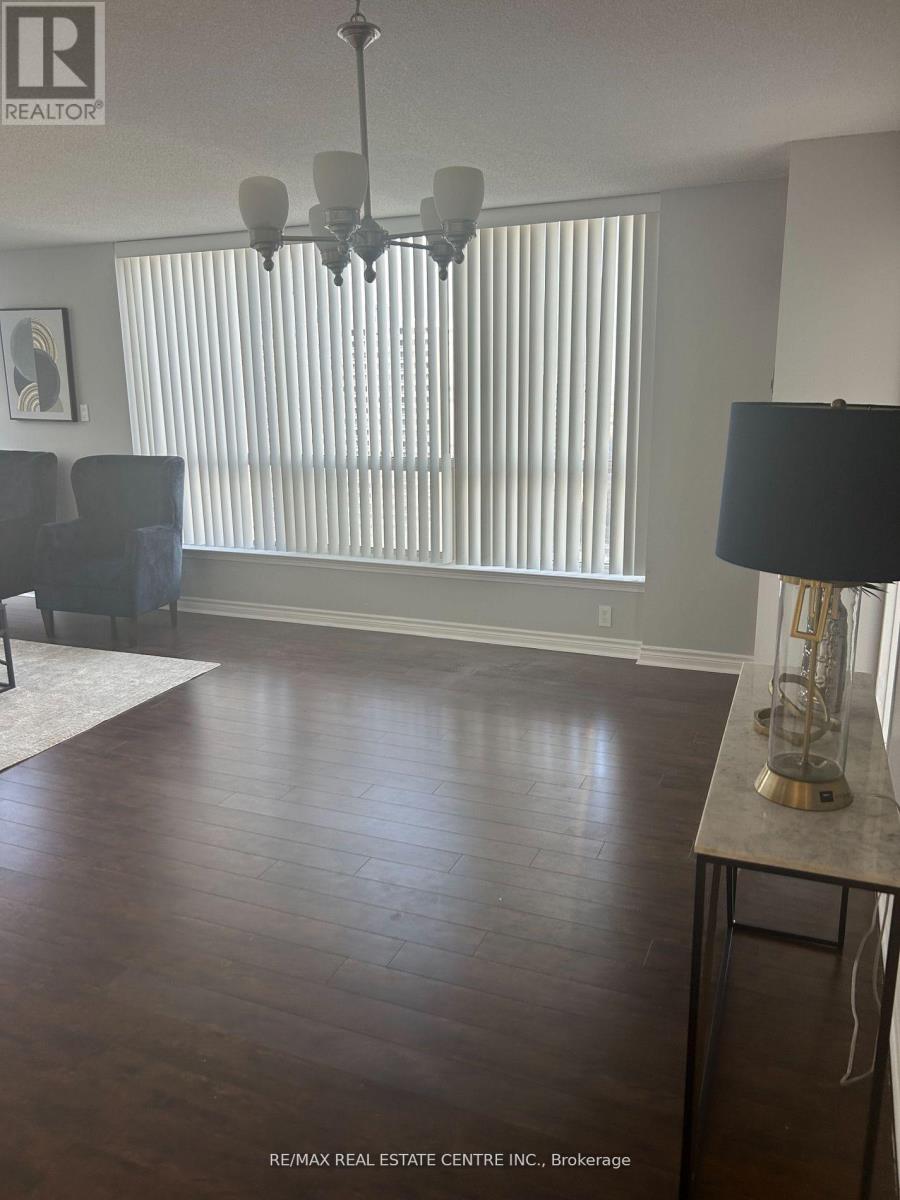 1805 - 55 Elm Drive, Mississauga, Ontario  L5B 3Z3 - Photo 18 - W12221434
