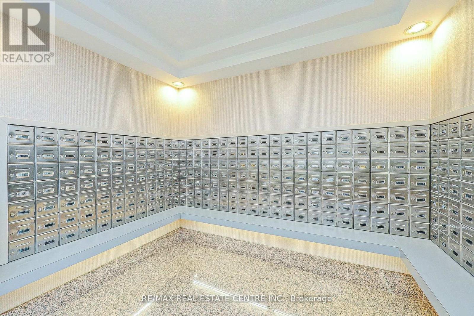 1805 - 55 Elm Drive, Mississauga, Ontario  L5B 3Z3 - Photo 41 - W12221434